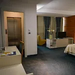 Bermon 4* تيرانا