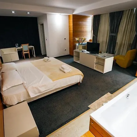 Hotel Bermon 4*