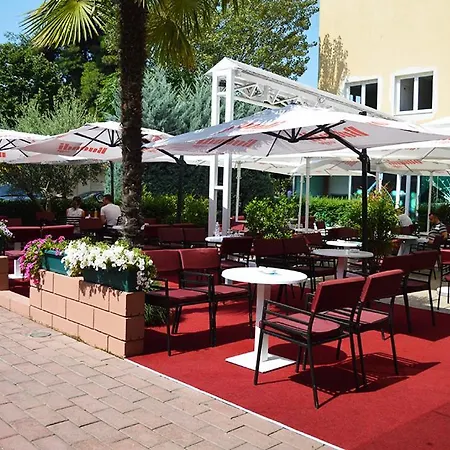 Bermon Hotel