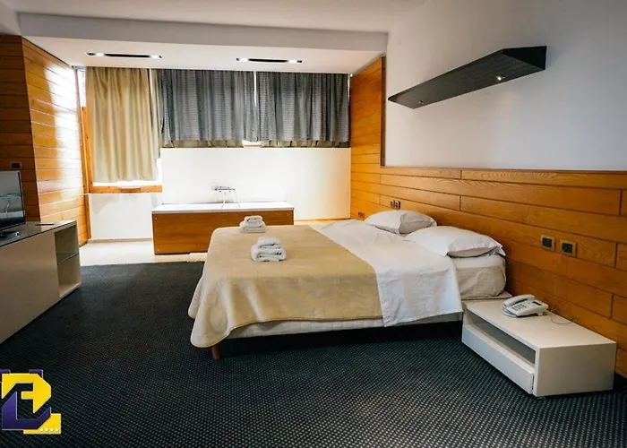 Ξενοδοχείο Bermon Hotel Τίρανα