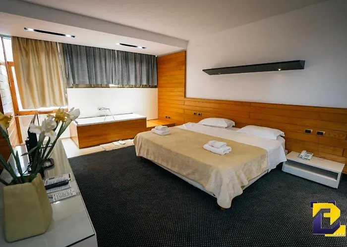 Bermon Hotel